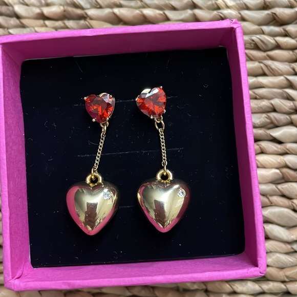 ❤️Stunning Vintage Samantha Vega Earrings W/Box - Picture 2 of 6